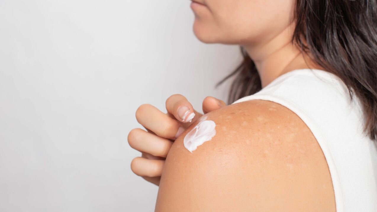 Uwendung vum Hondroine Gel vun Péng am Schëllergelenk